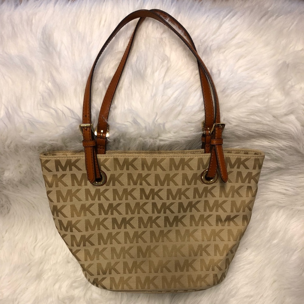 Michael kors tote